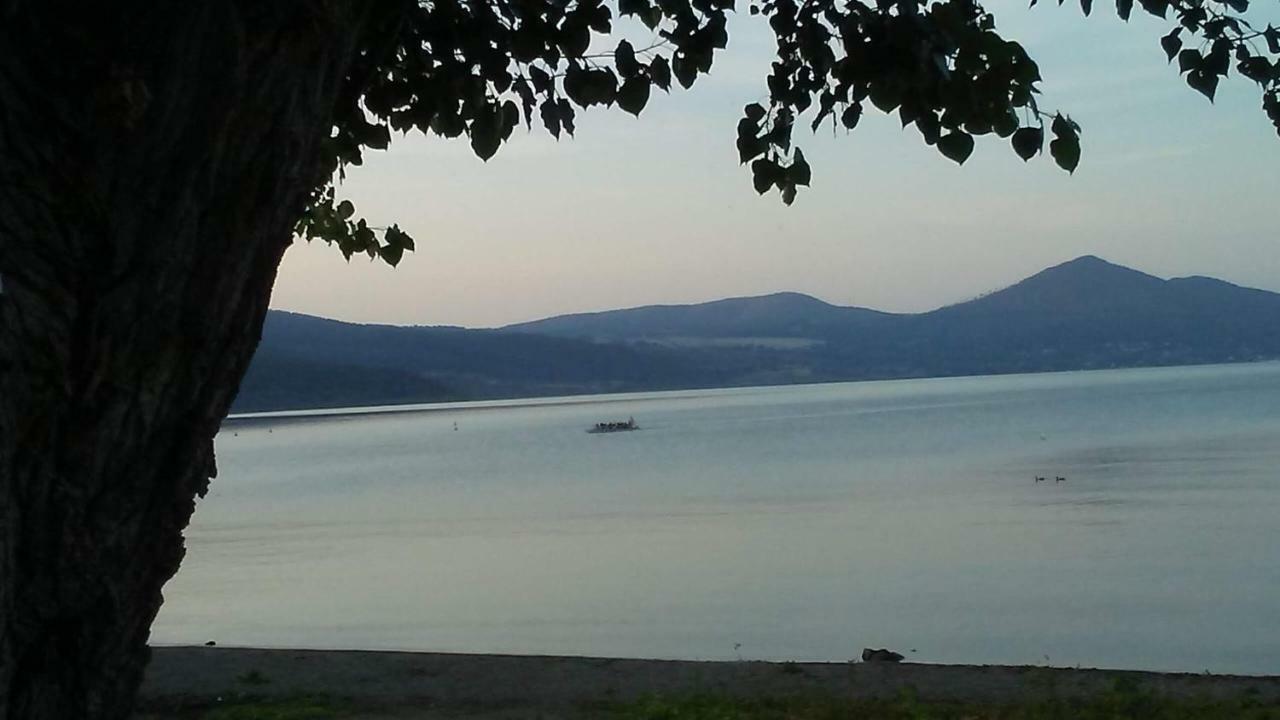 Alloggio Turistico D'Annunzio Bracciano  Εξωτερικό φωτογραφία